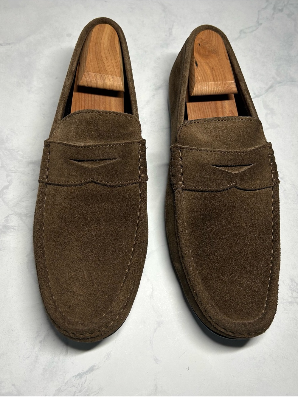 Bruno Magli Men’s 8 M Brown Suede Penny Loafers Italy 6001 Shoe Trees Included